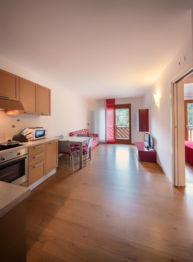 Residenza Finestra Sul Parco Διαμέρισμα Comano Terme Εξωτερικό φωτογραφία